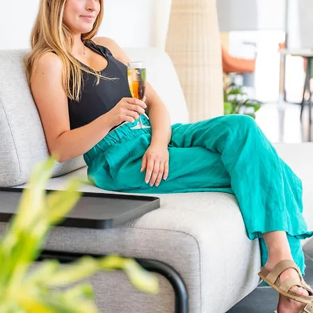 Ξενοδοχείο με διαμερίσματα By Aqua Natura