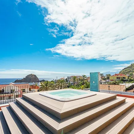 Ξενοδοχείο με διαμερίσματα By Aqua Natura