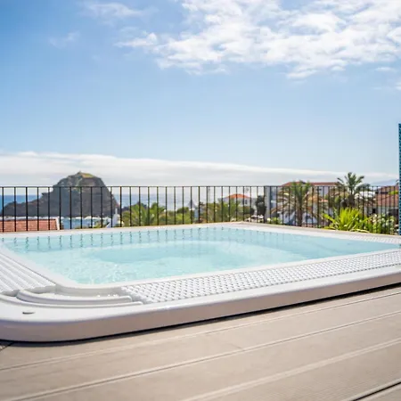 By Aqua Natura Apart Otel Porto Moniz