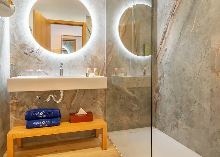 By Aqua Natura 4* Porto Moniz